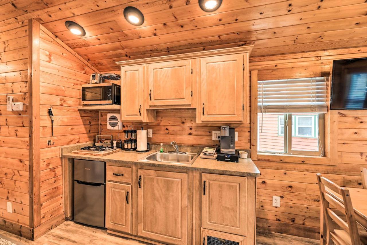 Beautiful New Bern Studio Cabin With Fire Pit! Eksteriør billede