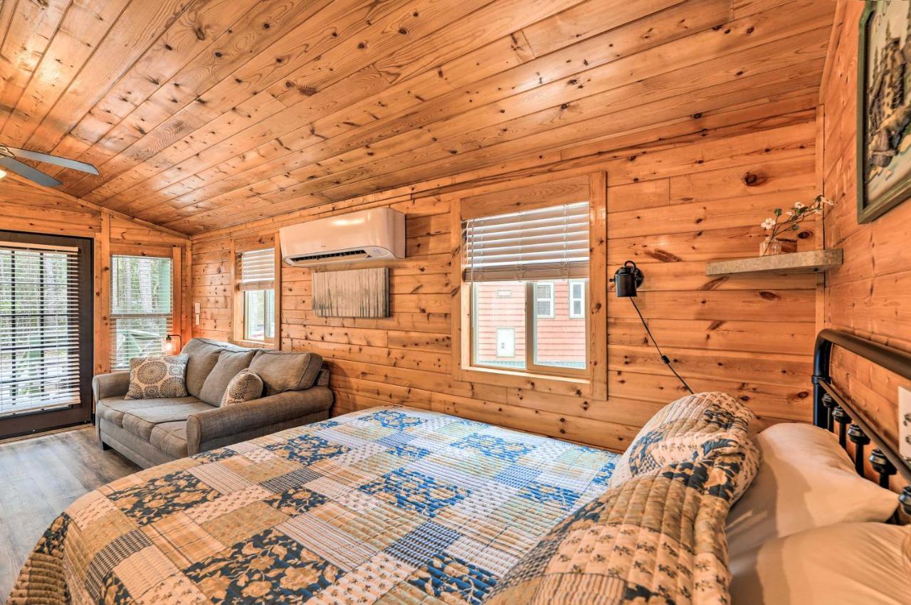 Beautiful New Bern Studio Cabin With Fire Pit! Eksteriør billede
